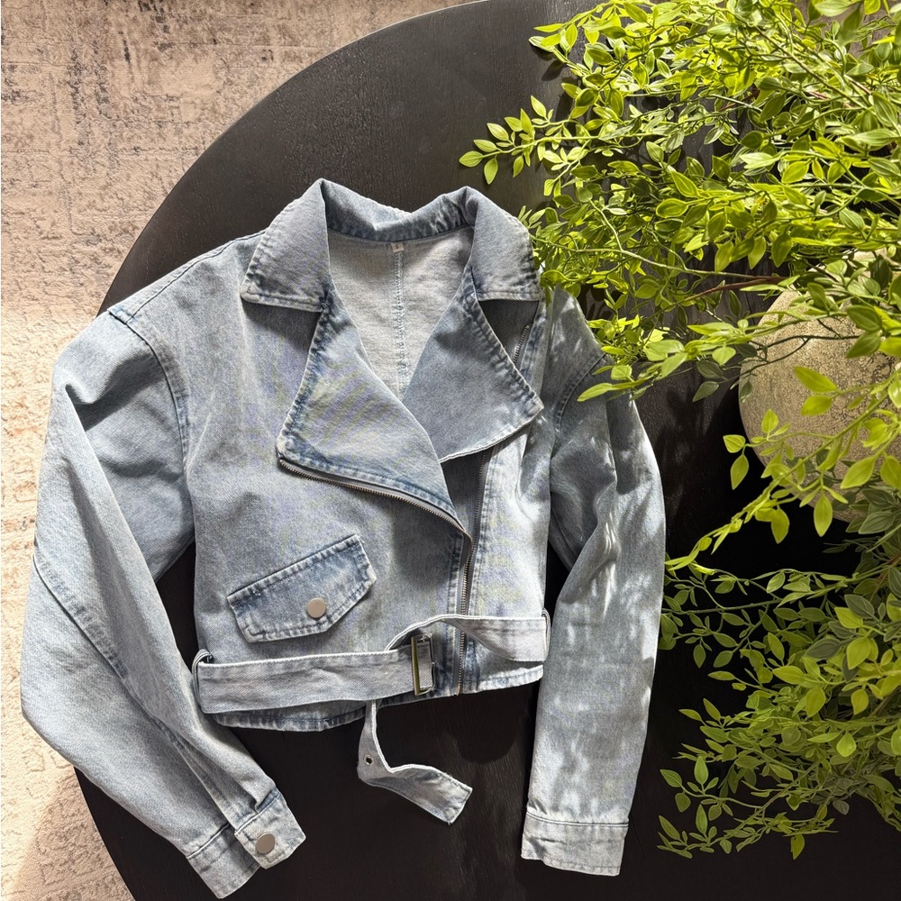 Light Blue Denim Women's Jacket